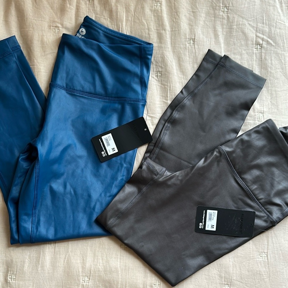 90 Degree By Reflex Blue and Gray Leggings
2 leggings
